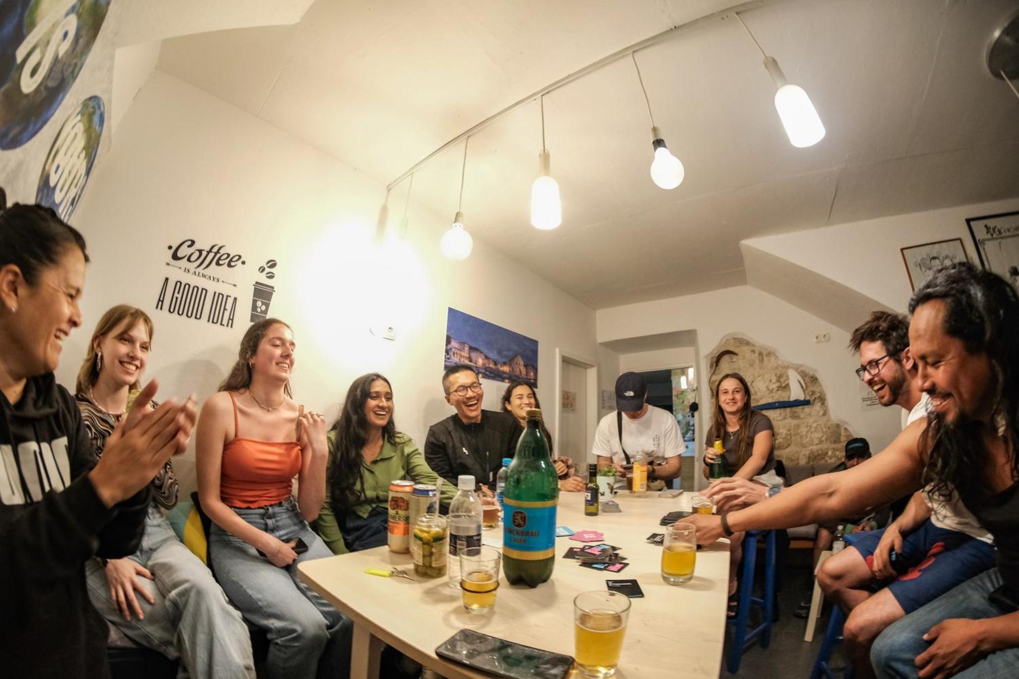 White Rabbit Hostel Hvar Town Bagian luar foto